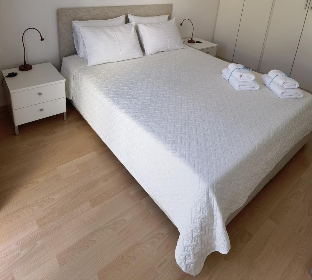Aria Deluxe Superior 5 Star Apartment, Your Piece Of Heaven By The Sea & Park, With Sea & Park View Novigrad Istria Exterior foto